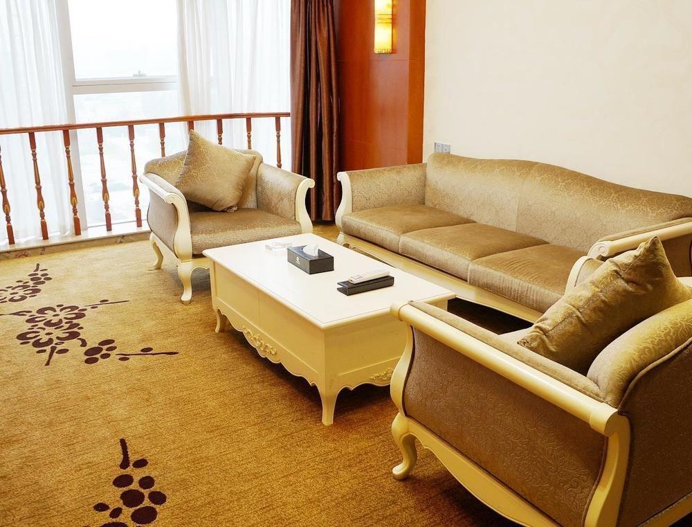 Chengdu Bai Gang International Hotel Bagian luar foto