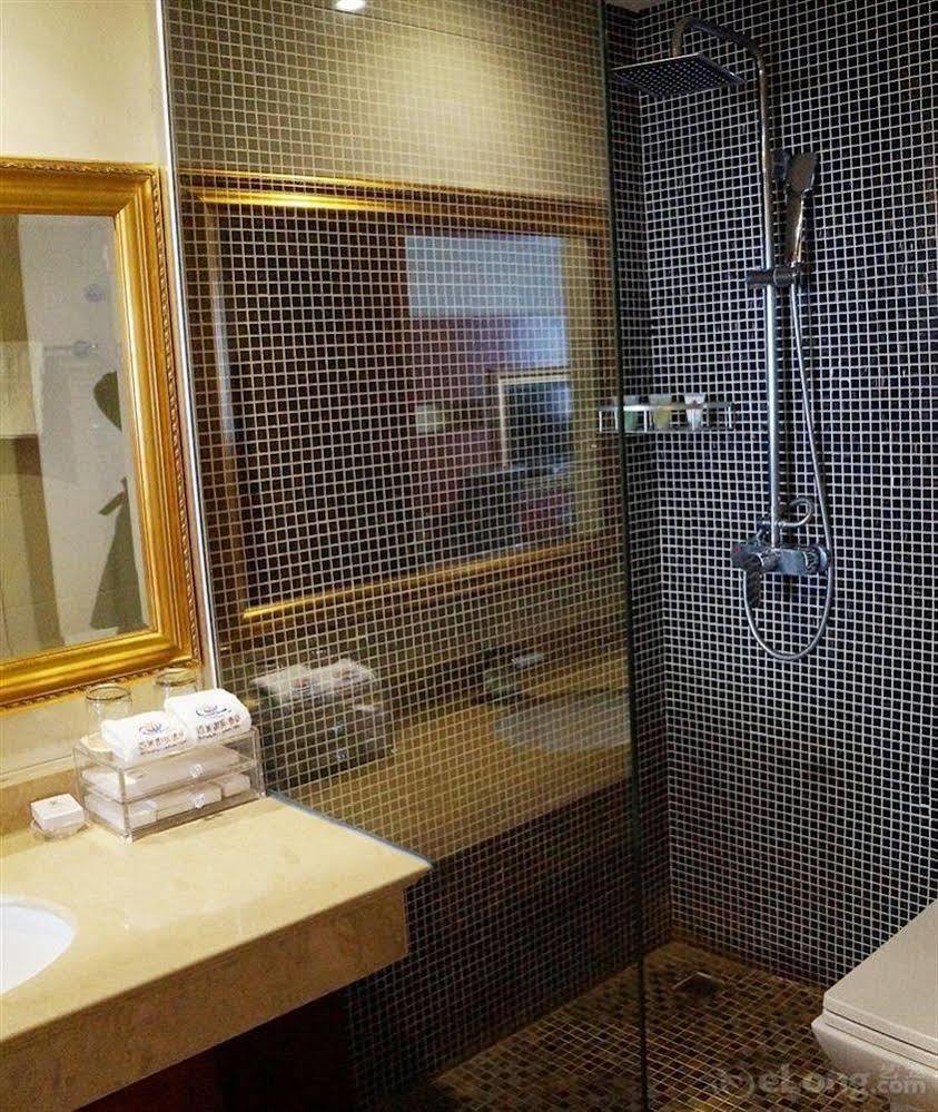 Chengdu Bai Gang International Hotel Bagian luar foto